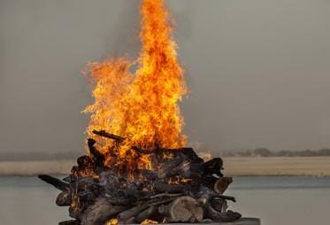 अब विद्युत शवदाह गृह की झूठी अफवाह फैलाकर करा रहे अपनी फजीहत।